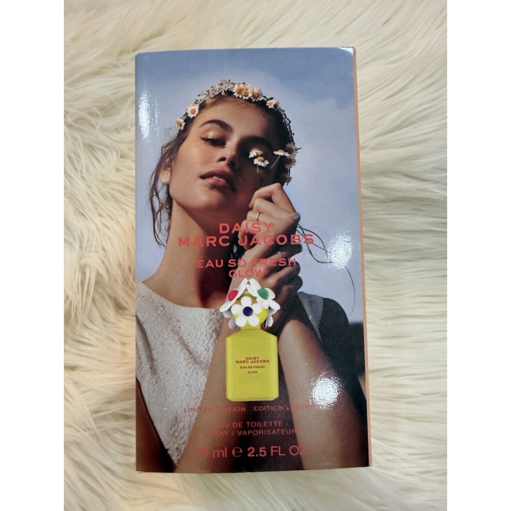 Marc Jacobs Daisy Eau So Fresh Glow Limited Edition EDT – 2.5 fl oz / 75ml - Picture 4 of 5